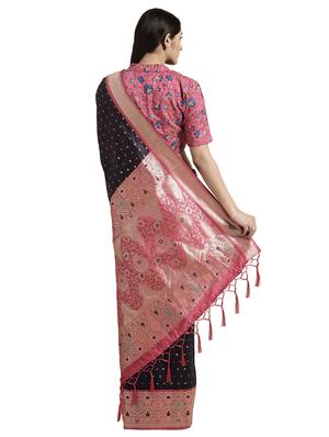 solid banarasi saree with blouse - 16746941 - Standard Image - 2