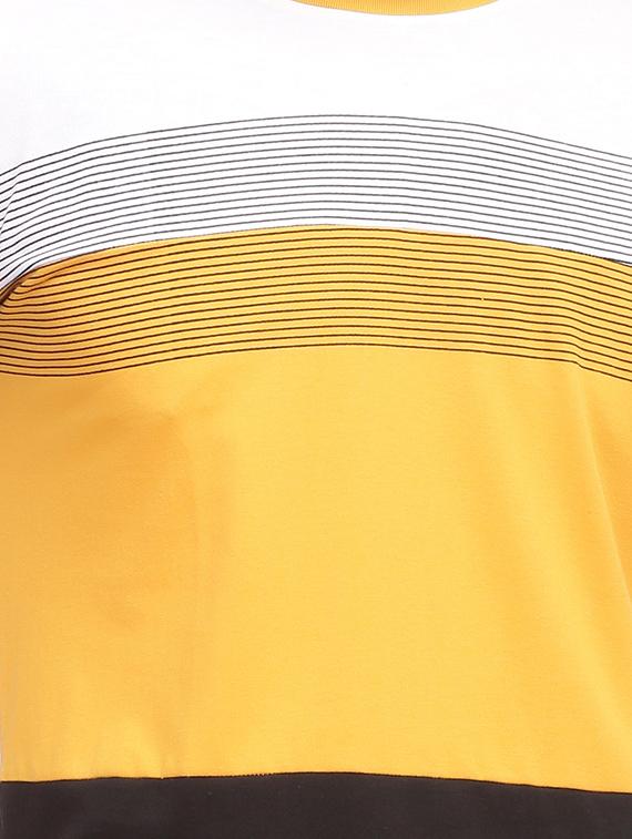 white striped t-shirt - 16755286 - Zoom Image - 5