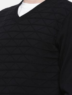 black self design pullover - 16755485 - Standard Image - 5