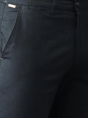 navy blue solid chinos - 16760047 - Standard Image - 5
