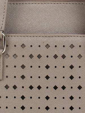 brown leatherette regular laptop bag - 16769525 - Standard Image - 5