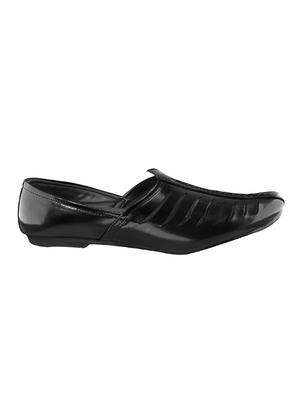 black leatherette slip on jutis - 16771873 - Standard Image - 2