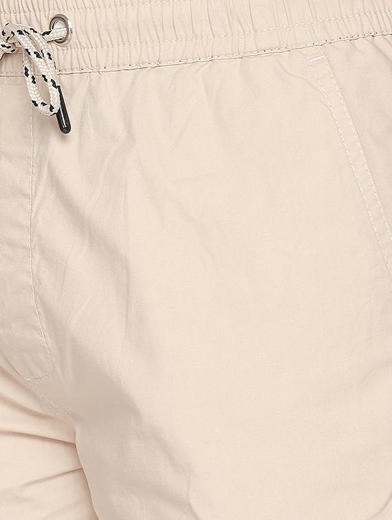 beige solid shorts - 16772997 - Zoom Image - 5