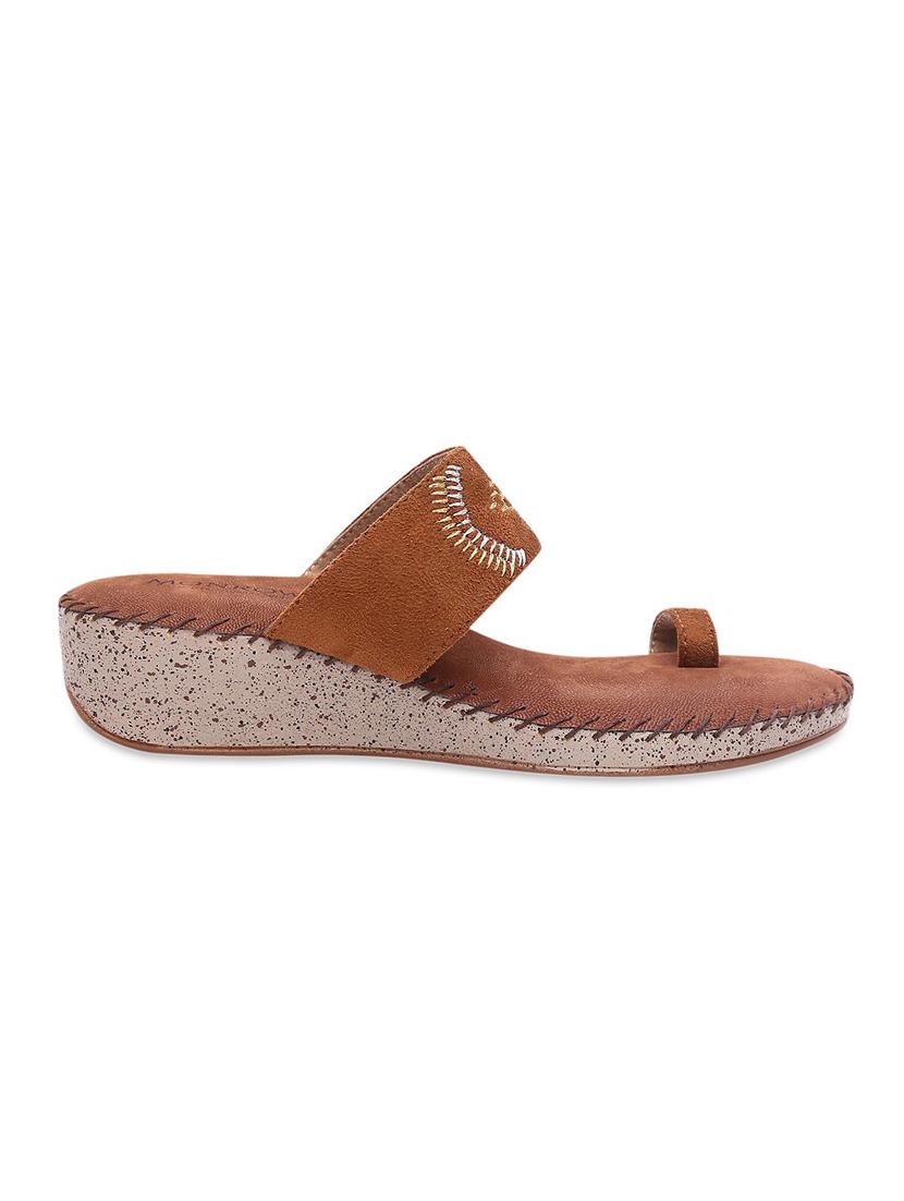 tan one toe wedges - 16779553 - Zoom Image - 2
