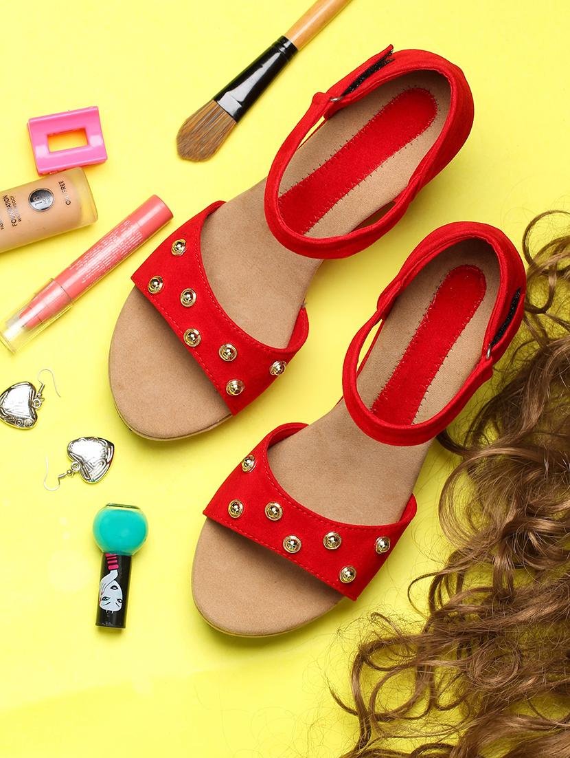 red closed back wedges - 16782290 - Zoom Image - 2