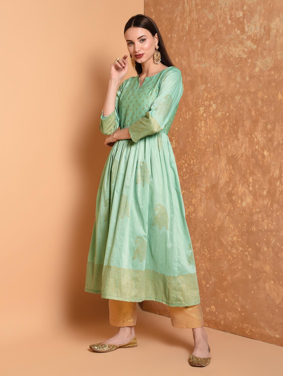 gold print flared kurta - 16784412 - Zoom Image - 2