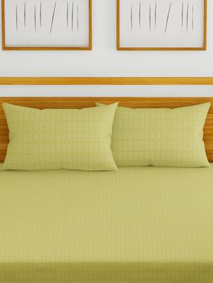 cotton king size double bedsheet with 2 pillow covers - 16785908 - Standard Image - 2