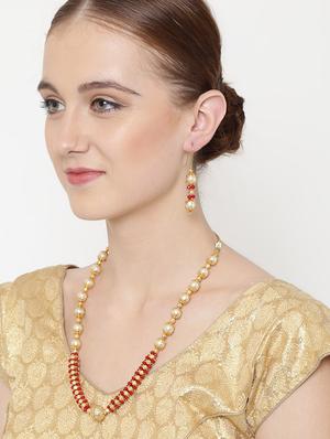 gold metal short necklace - 16811704 - Standard Image - 5
