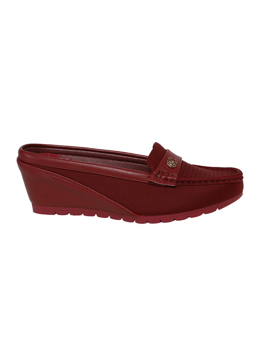 maroon slip on loafers - 16841941 - Zoom Image - 2