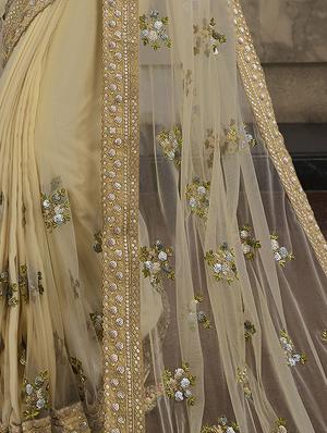 self design embroidered saree with blouse - 16841984 - Standard Image - 2