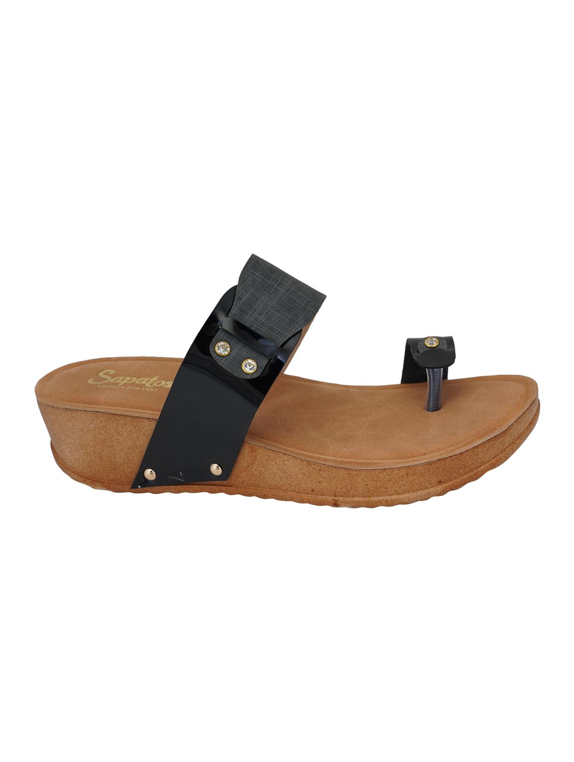 black one toe wedges - 16869463 - Zoom Image - 2