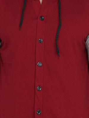 maroon color block hooded t-shirt - 16873187 - Standard Image - 5