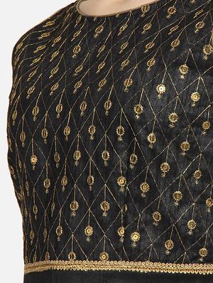 self design embroidered blouse - 16879419 - Standard Image - 5