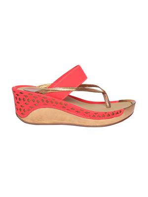 red toe separator wedges - 16891594 - Standard Image - 2