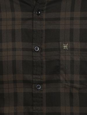 black checkered casual shirt - 16900195 - Standard Image - 5