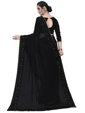 solid bordered saree with blouse - 16936042 - Standard Image - 2