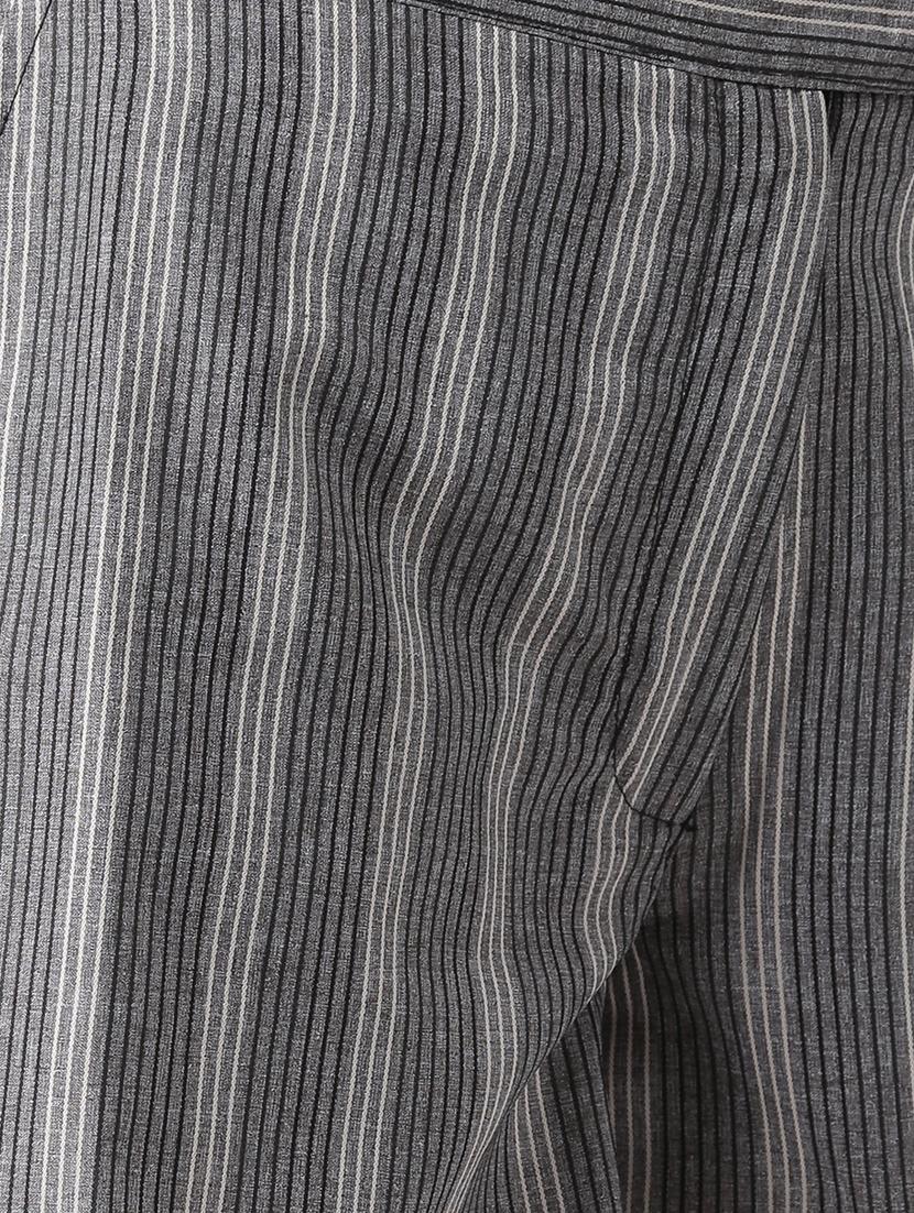 mid rise striped shorts - 16969492 - Zoom Image - 5