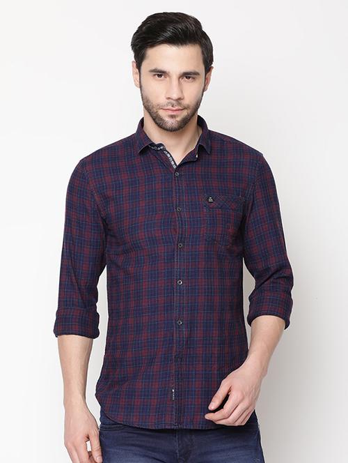 red checkered casual shirt - 16973607 - Very Small Image - 1