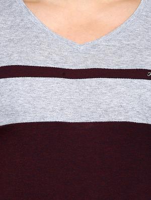 maroon color block cut & sew t-shirt - 16981750 - Standard Image - 5