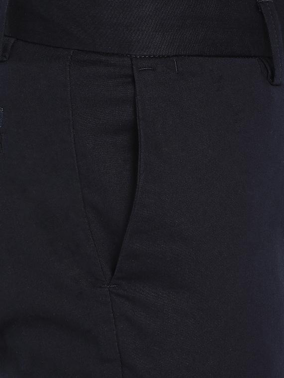 navy blue solid chinos - 16993543 - Zoom Image - 5