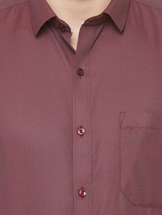 maroon self design formal shirt - 17014659 - Zoom Image - 5