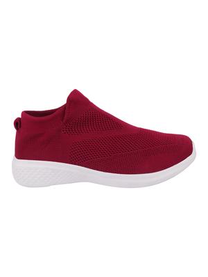 maroon slip on sports shoes - 17026550 - Standard Image - 2