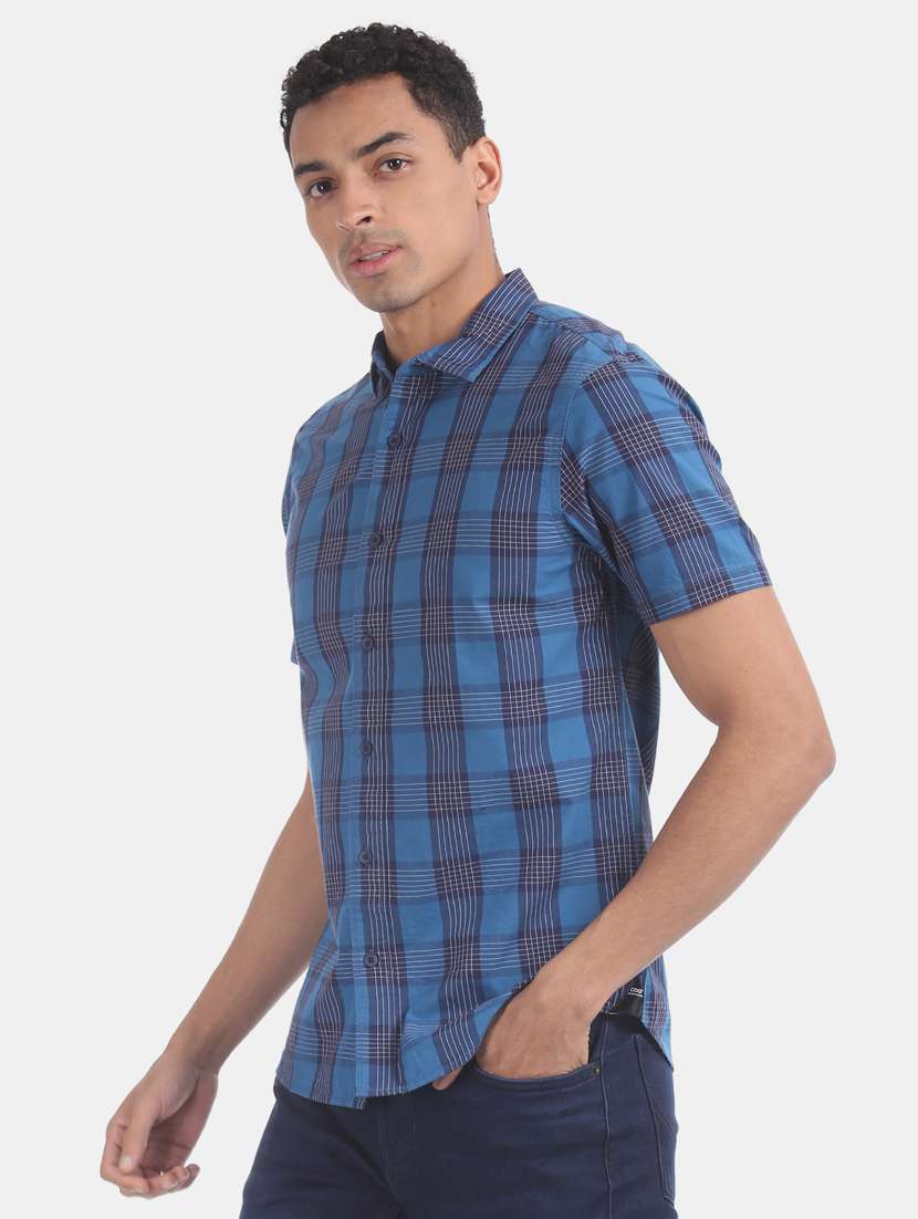 blue checkered casual shirt