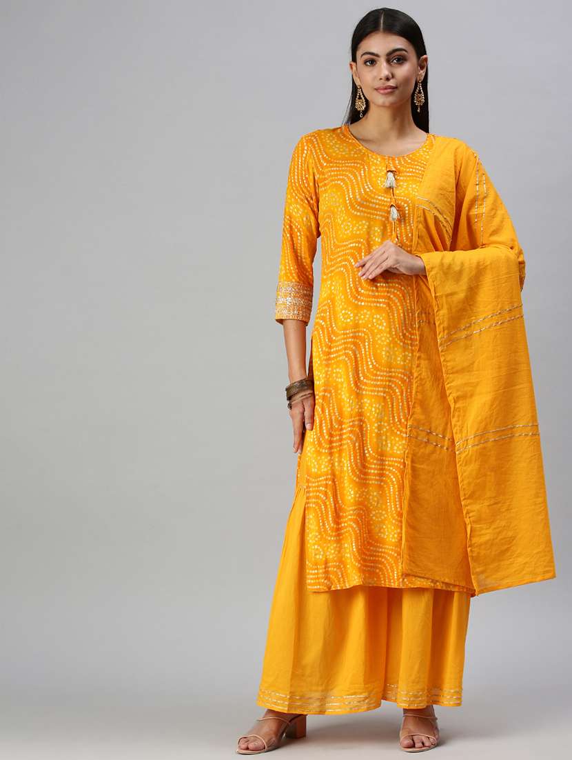 women three quarter sleeve kurta sharara with dupatta set