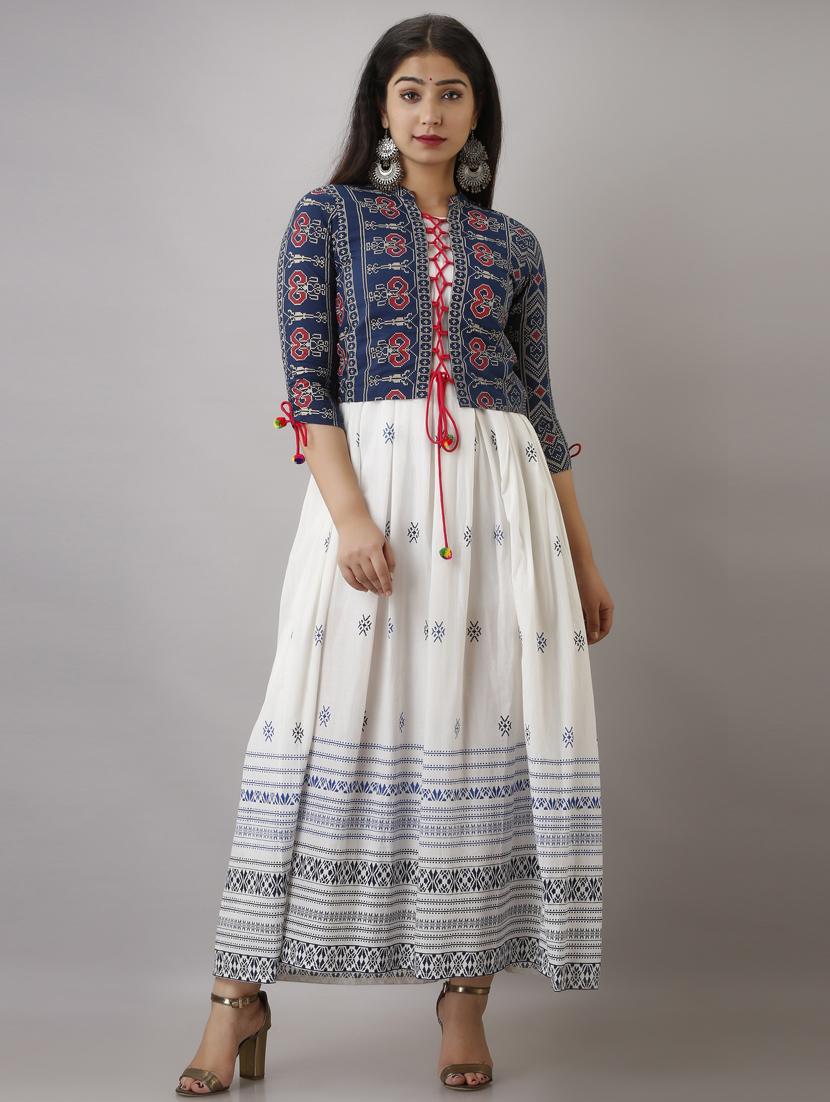 women boat neck printed flared kurta with jacket