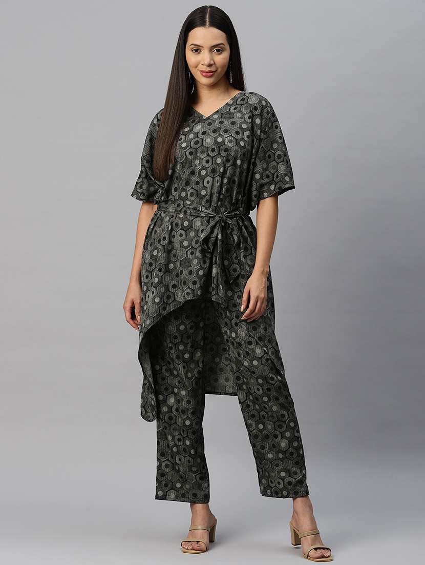 printed top and trouser set