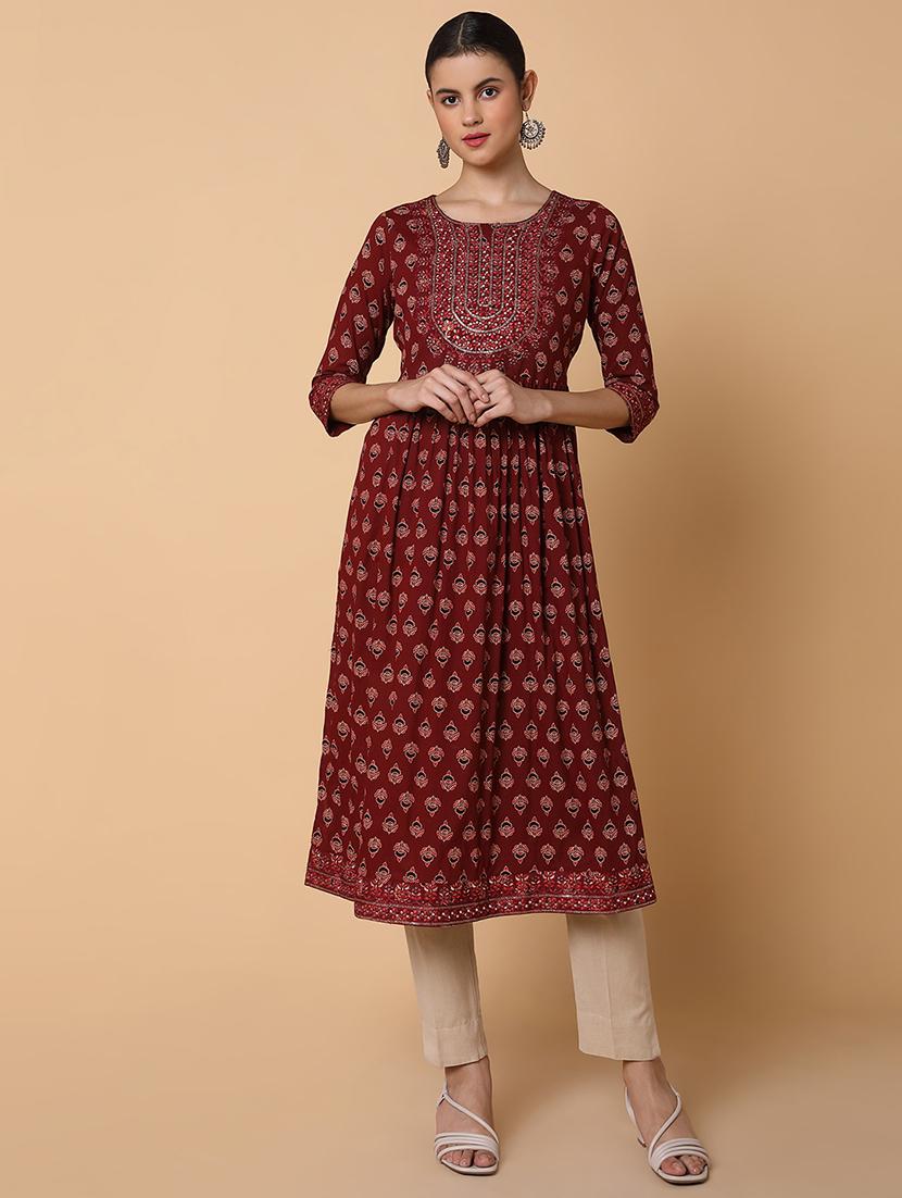 women three quarter sleeve flared kurta