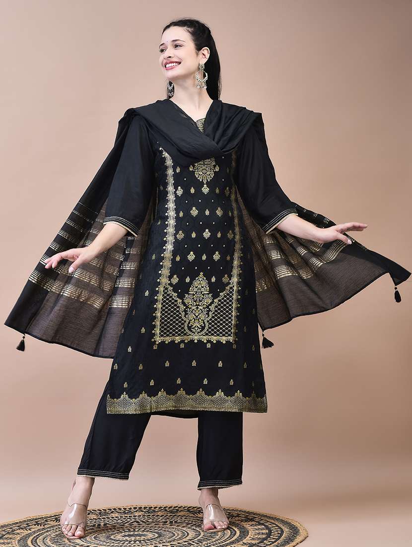 women three quarter sleeve kurta pant with dupatta set