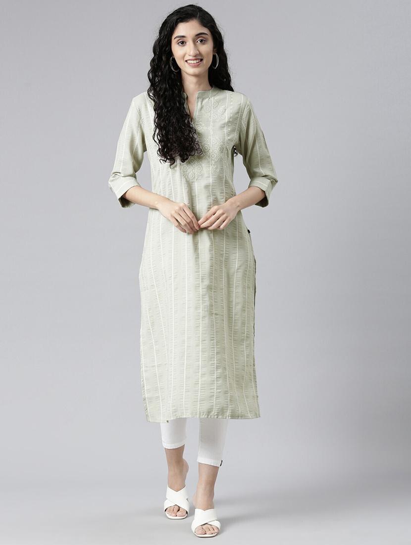 women mandarin neck embroidered straight kurta