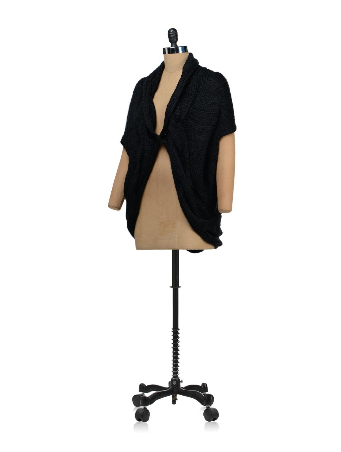 Knitted Black Bolero - 43860 - Zoom Image - 2