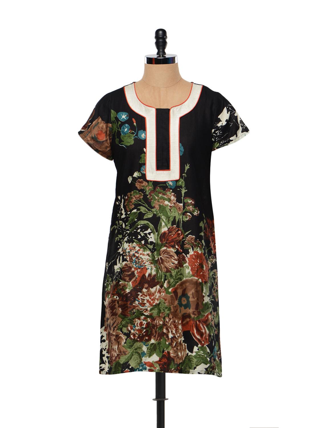 Black Cotton Kurta With Multi-colored Floral Prints - M MERI