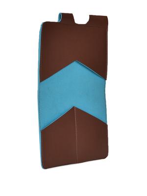 multi faux leather passport pouch - 905480 - Standard Image - 5