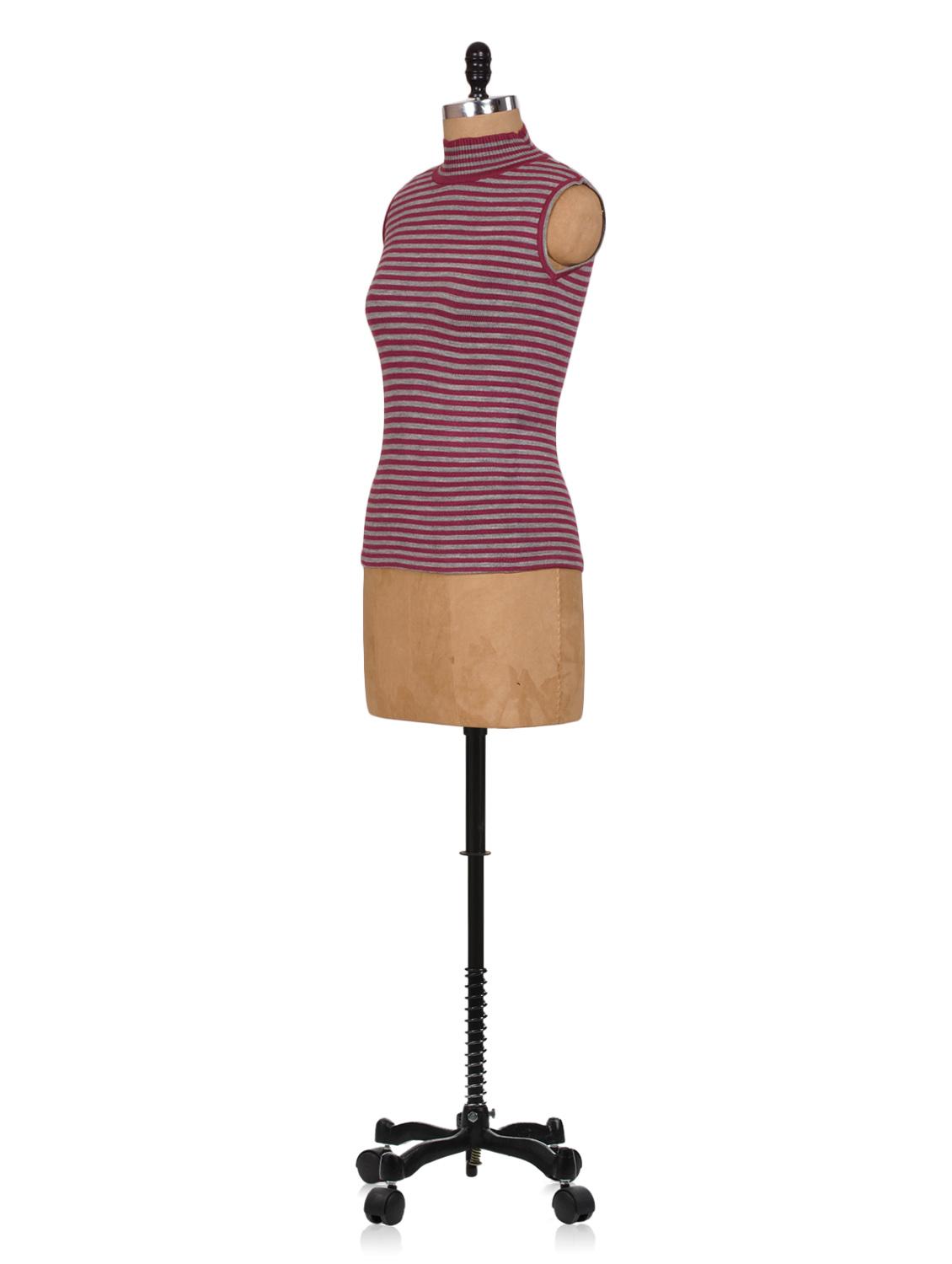 sleeveless pink knitted winter top - 908569 - Zoom Image - 2