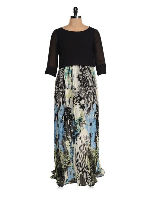 Black Pleated Long Dress With A Multi-coloured Base - Magnetic Designs