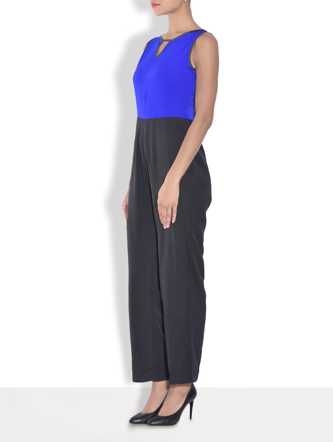 black and blue crepe jumpsuit - 9557935 - Zoom Image - 2