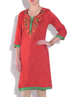 red Cotton Straight Kurta - 9560561 - Standard Image - 2