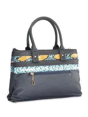 black leatherette snake skin designed handbag - 9634110 - Standard Image - 2