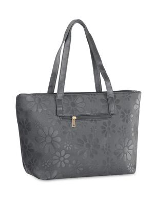 black leatherette embellished shoulder handbag - 9634155 - Standard Image - 2