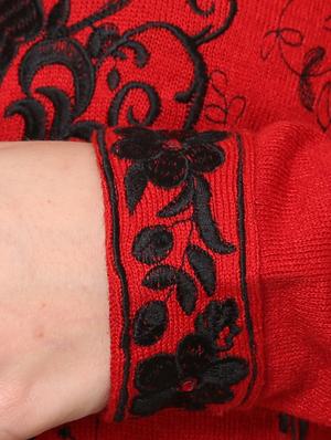 red floral embroidered acrylic woolen kurta - 9646070 - Standard Image - 5