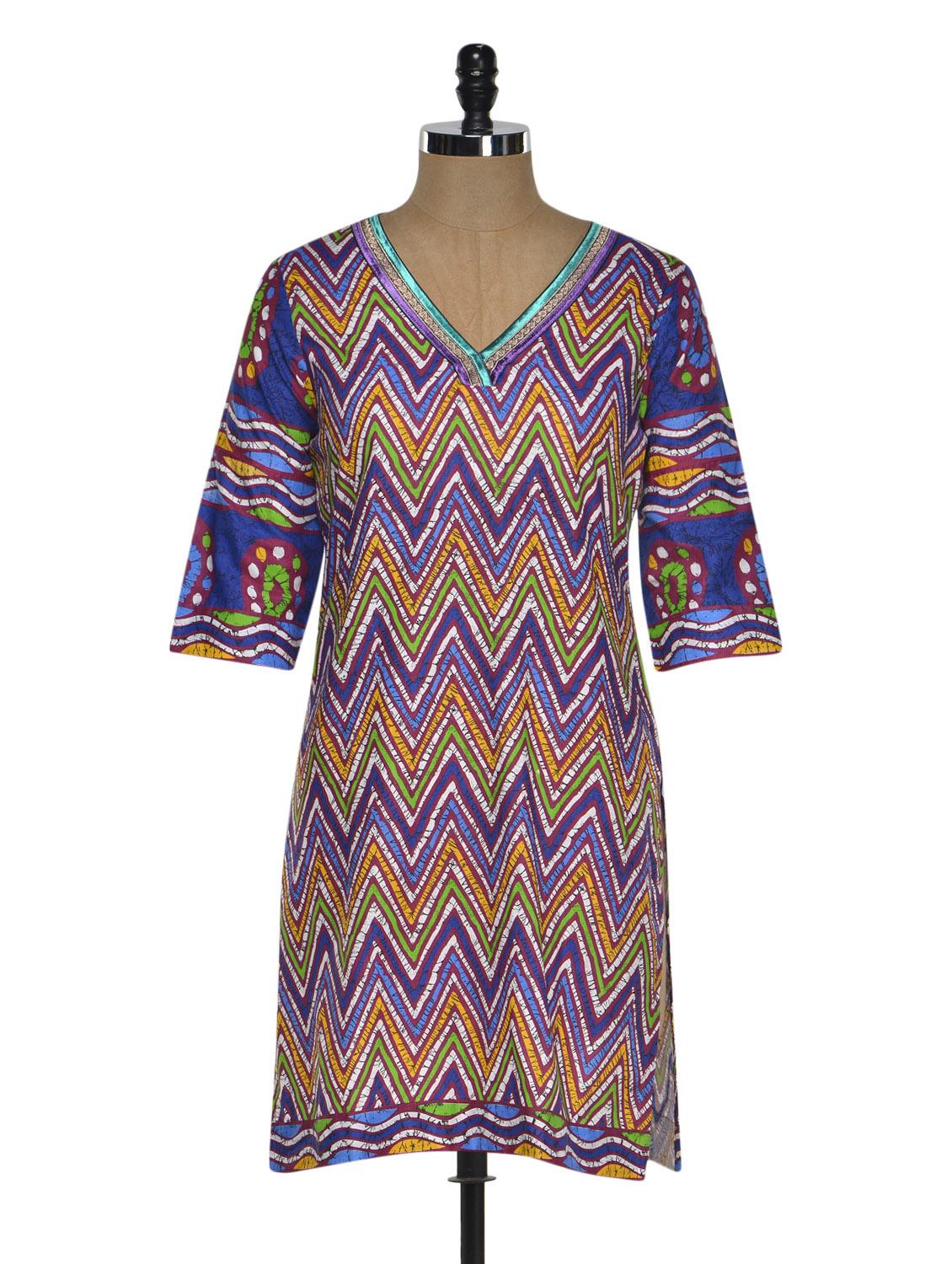 Chevron Print Kurta With A Hint Of Pruple - By