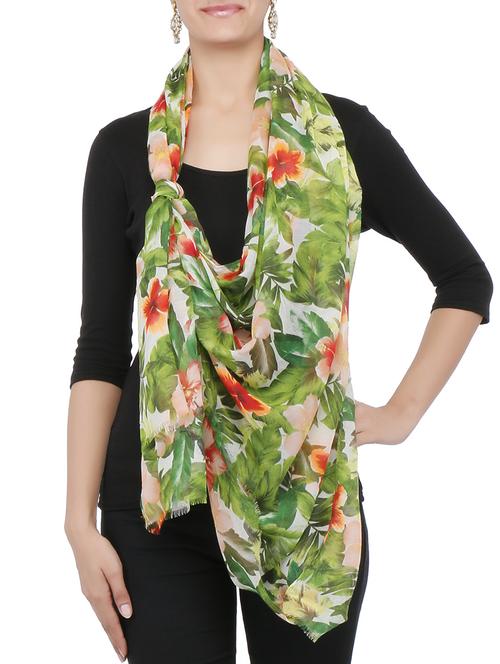 green printed scarf - 9683266 - Very Small Image - 1