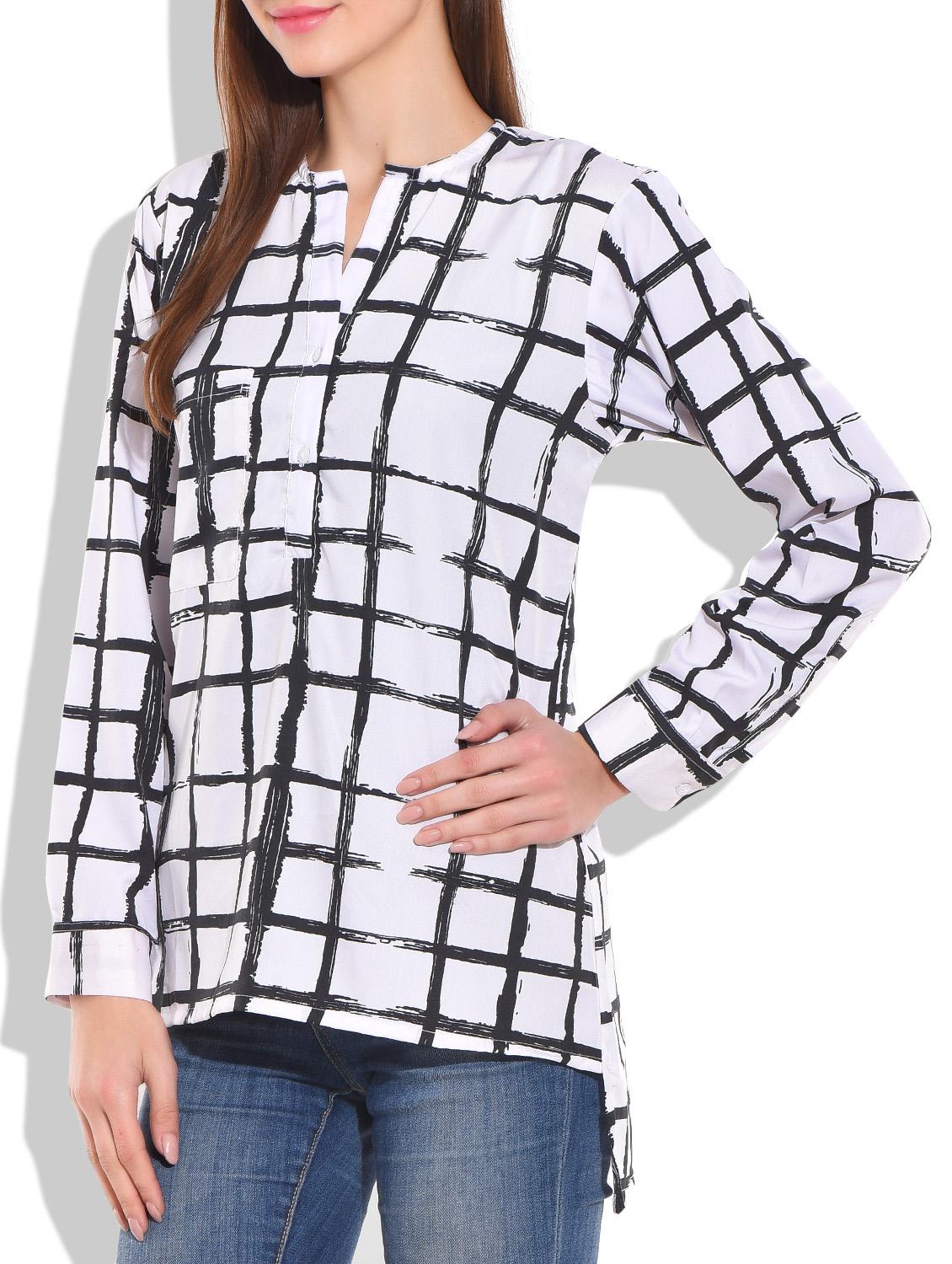 White and black poly crepe check box printed top - 9711995 - Zoom Image - 2