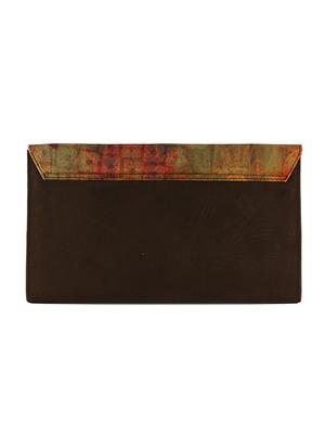 brown graphic printed clutch - 9758350 - Standard Image - 2