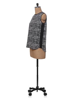 Monochrome top - 977807 - Standard Image - 2