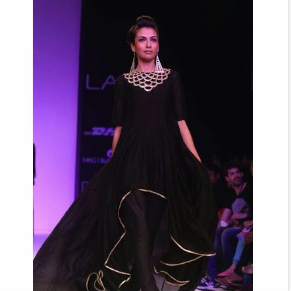 sana kausar
