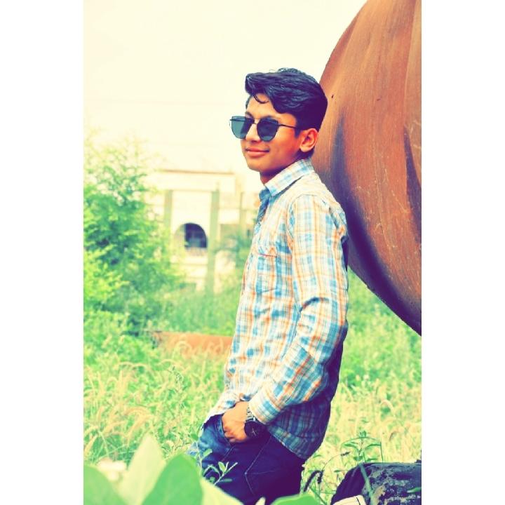 Rajesh Negi Negi👑